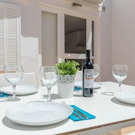 Apartment Yourhouse Blau Blue Sea View Apartment 1
